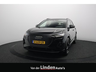 Audi Q4 40 S-Line Edition 77 kWh SOH 94,7% | Warmtepomp | Navigatie | Camera
