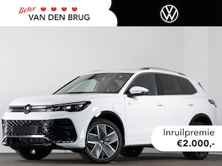 Volkswagen Tiguan R-Line-Edition 1.5 eHybrid 204 pk | Trekhaak | Panoramadak | Stuur & Stoelverwarming |