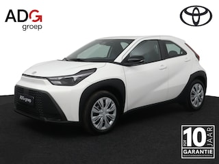 Toyota Aygo Hybrid 115 play | Nieuw uit voorraad leverbaar! |