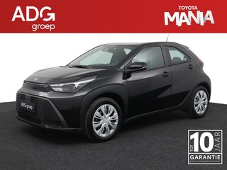 Toyota Aygo Hybrid 115 play | Nieuw uit voorraad leverbaar! |