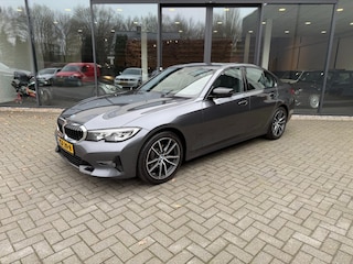 BMW 320i Sportline,Leer,LED,Stoelverw,Carplay,Dealer OH