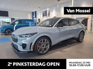 Ford Mustang Mach-E GT Extended AWD 98 kWh | NIEUW TE BESTELLEN | FORD PERFORMANCE SPORTSTOELEN | MAGNERIDE ADAPTIEVE SCHOKDEMPERS | GT-BADGING | 20-INCH LM VELGEN BRUSHED METAL | PANORAMADAK |