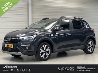 Dacia Sandero Stepway 1.0 TCe 90 Comfort / Eerste Eigenaar / All Seasonbanden / Afneembare Trekhaak / Navigatie / Pack Easy / Camera / Lichtmetalen Velgen / Sensoren Voor + Achter /