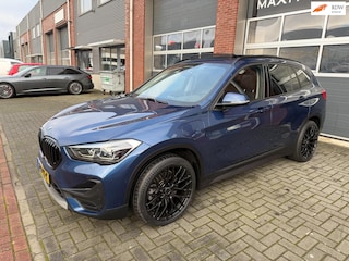 BMW X1 XDrive25e High Executive LED Pano Navi Camera ACC PDC