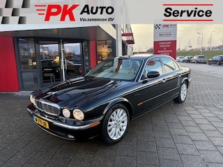 Jaguar XJ 4.2 V8 Executive volledige Historie is bekend 110.202 km Dealeronderhouden