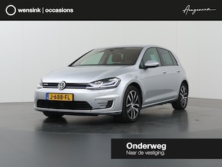 Volkswagen Golf | Warmtepomp | Leder | Stoelverwarming | Parkeercamera | Virtual cockpit | DYN Audio | Keyless Go |