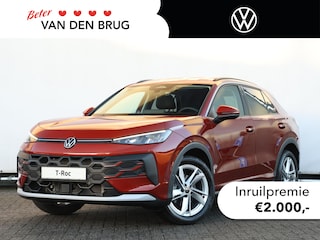 Volkswagen T-Roc Life First Edition 1.5 eTSI 116 PK | Trekhaak | 18" velgen | Camera | Getint glas |