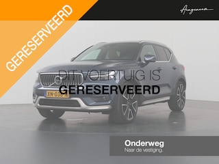 Volvo XC40 2.0 T4 Inscription | Elektr. Trekhaak | Panoramadak| Stuur/Stoel/Achterbankverwarming | Navigatie | Carplay | Keyless Go | Parkeercamera 360° | Elektr. Achterklep |