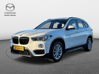 BMW X1 sDrive 18i High Executive | Leder | Trekhaak