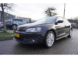 Volkswagen Jetta 1.4 TSI Hybrid 170pk 7-DSG Highline LEDER AUTOMAAT