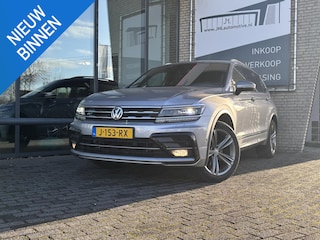 Volkswagen Tiguan 1.5 TSI R*AUTOM*ECC*ACC*NAVI*HAAK*CAM*CARPLAY*PANO