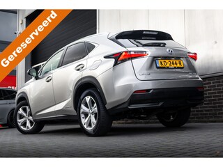 Lexus NX 300h 198 pk AWD President Line / Red-Carpet/ Stoel.Verw+Verk/ Stuurwerw/ 360-Camera/ Adapt. Cruise/ Head-Up/ Keyless/ 18''LMV