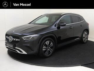 Mercedes-Benz GLA 180 Star Edition Luxury Line /Panoramadak /Sfeerverlichting /Elek Trekhaak