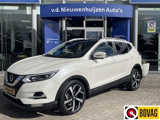 Nissan Qashqai 1.3 DIG-T Tekna // PanoDak // Leder // Trekhaak // Info Didier  0492-588974