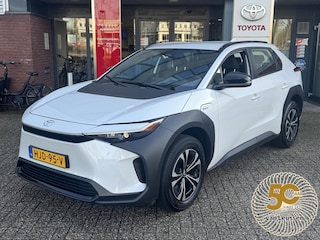 Toyota bZ4X 71 kWh APPLE/ANDROID CAMERA CLIMA AD-CRUISE NAVI 18"VELGEN  KEYLESS