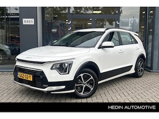 Kia Niro 1.6 GDi Hybrid DynamicLine | Navigatie | Parkeersensoren voor + achter | Cruise control | Trekhaak |