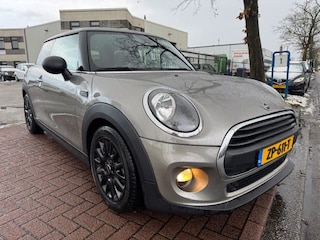 Mini Mini 1.5 Salt Automaat Airco/ECC,Navigatie,Panoramadak