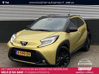 Toyota Aygo 1.0 VVT-i MT Premium NL-auto vol luxe, boekjes compleet, dealer onderhouden! Stoelverwarming, parkeersensoren, navigatie, Apple CarPlay/Android Auto, JBL premium audio!