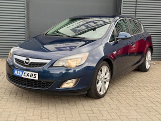 Opel Astra 1.4 Turbo Cosmo |AIRCO|CRUISE|STOELVERWARMING|TREKHAAK