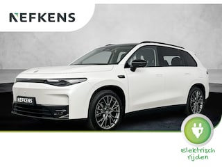 Leapmotor C10 Design 69.9 kWh | VOORRAAD ACTIE| Pearl White | lichtmetalen velgen 20" | Luxe kunstlederen bekleding | navigatiesysteem | panoramadak |