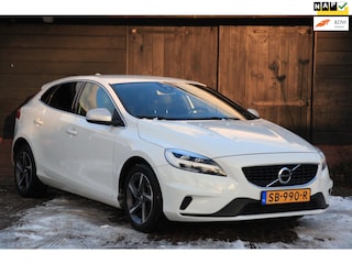 Volvo V40 2.0 D3 Business Sport R Design/Navigatie/Parkeersensor/Trekhaak afneembaar