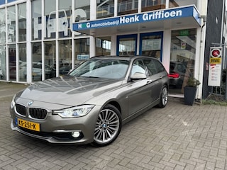 BMW 330i Touring High Executive Luxury I Panoramadak I Trekhaak I HUD