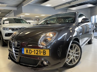 Alfa Romeo Mito TwinAir Exclusive | Leren bekleding | Navigatie