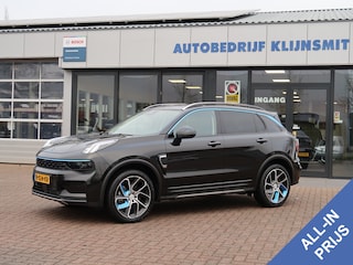 Lynk & Co 01 1.5 Plug-In Hybrid | Panoramadak | Camera |