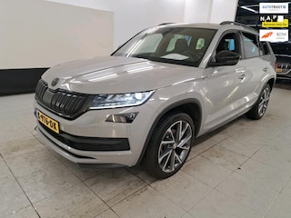 Skoda Kodiaq 1.5 TSI Sportline DSG 7-pers PANO l CANTON l TREKHAAK l 20INCH l CAMERA l ADAPT.CRUISE l KEYLESS l CARPLAY l ORG.NL