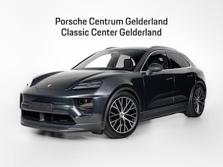 Porsche Macan 4