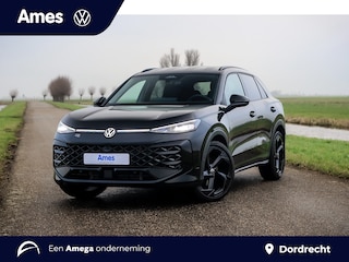 Volkswagen T-Roc 1.5 eTsi R-Line First Edition | Velgen 'Calgary', 20 inch | Achterklep elektrisch bedienbaar | Black Style Pakket