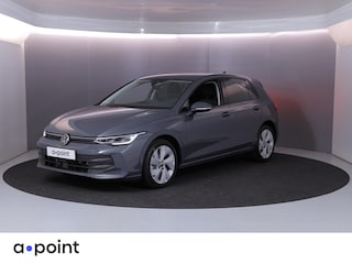 Volkswagen Golf 1.5 eHybrid Life Edition 204 pk Automaat (DSG) | Verlengde garantie | Navigatie via App | Parkeersensoren (Park assist) | Achteruitrijcamera | Stoelverwarming |
