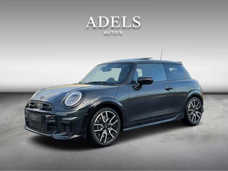 Mini Cooper 2.0 Cooper S John Cooper Works XL Panodak HUD Harman Kardon 360 Cam 1e Eigenaar Dealer Onderhouden