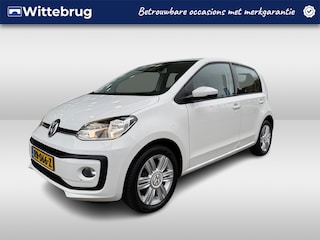 Volkswagen Up 1.0 BMT high up! / Camera / Cruise control / Climate / Stoelverwarming / Parkeerhulp A