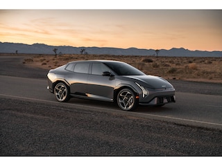 Kia EV4 Fastback 81,4 kWh 204PK Plus