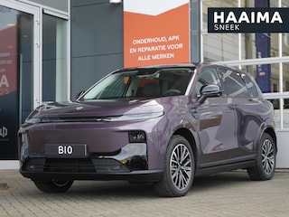 Leapmotor B10 Design ProMax 67.1 kWh | Navigatie | Rondom camera | 18inch Velgen | 750 KG trekgewicht Elektrisch bedienbare achterklep | Panoramdak | Uit voorraad leverbaar