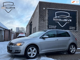 Volkswagen Golf 1.2 TSI Trendline 360 parkeersensor/stoelverwarming