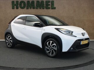 Toyota Aygo 1.0 VVT-i MT Pulse - ORIGINEEL NEDERLANDSE AUTO - CLIMATE CONTROL - TWO TONE - APPLE CARPLAY/ANDROID AUTO - CRUISE CONTROL ADAPTIEF - LED KOPLAMPEN - EXTRA GETINT GLAS - LICHTMETALEN VELGEN 17 INCH