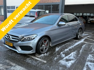 Mercedes-Benz C-klasse 200 Prestige AMG Pakket Leder stoel + verwarmd l Navi l Voor en Achter sensoren l cruise control l Airco