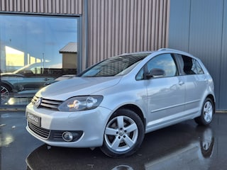 Volkswagen Golf Plus 1.2 TSI Highline BlueMotion | Clima | Stoelverwarming | Camera | Trekhaak | Hoge instap
