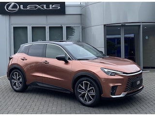 Lexus LBX Emotion 2WD DIRECT LEVERBAAR PREMIUM PACK STOELVERW FULL-LED KEYLESS STOELVERW STUURVERW