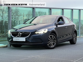 Volvo V40 1.5 T2 Polar+ Automaat, Climate control, Cruise control, Verwarmde voorstoelen, Full led koplampen