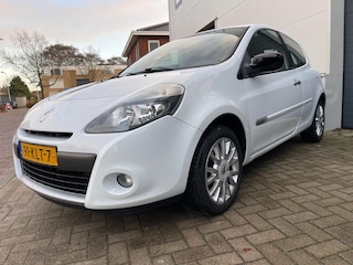 Renault Clio 1.2 TCe Dynamique/Dealer-onderhouden/Navi/Cruise-c/Airco/Aux/2eigenaar