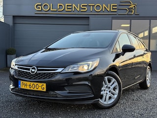 Opel Astra Sports Tourer 1.0 Online Edition Trekhaak,Navi,Airco,Cruise,Pdc V+A,Lm velgen,Apple Carplay/Android Auto,N.A.P,Apk tot 08-2026