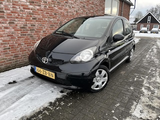 Toyota Aygo 1.0-12V Sport