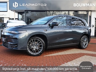 Leapmotor C10 REEV Plug-in hybride 28,4 kWh 215PK Automaat Design NIEUW, Rijklaarprijs | Panoramadak | Camera 360 | Adaptieve Cruise Control
