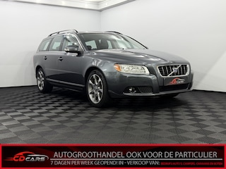 Volvo V70 2.5T Kinetic Leder, Navi, Parkeersensoren, Clima, Radio, Lichtmetalen velgen, Cruise control