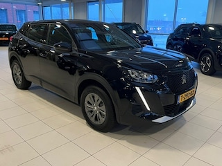 Peugeot 2008 EV 136PK 50KWH ACTIVE PACK | Cruise Control | Navigatie | Climate | Carplay | LMV | PDC