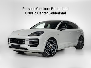 Porsche Cayenne E-Hybrid Black Edition