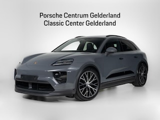 Porsche Macan 4